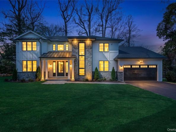 22 Old Field Lane, Great Neck NY 11020