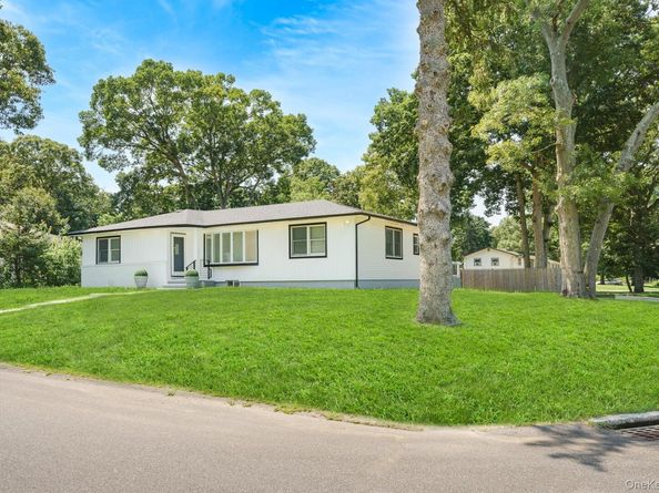 48 Joan Avenue, Centereach NY 11720