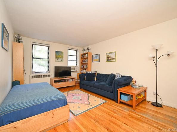 99-63 66 Avenue A9, Rego Park NY 11374
