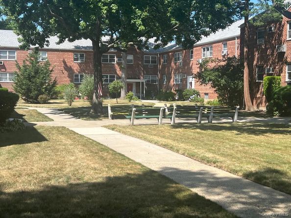 155-24 84th Street 1L, Howard Beach NY 11414