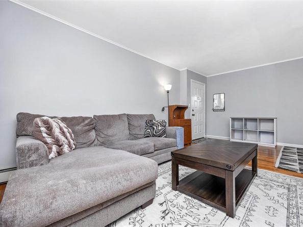 68 Fairharbor Drive 68, Patchogue NY 11772