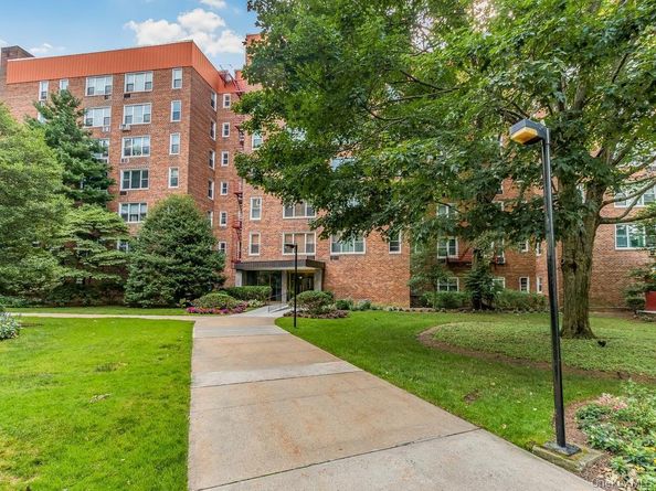 110 Dehaven Drive 120, Yonkers NY 10703