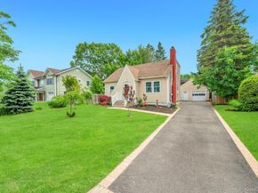 12 Mallar Avenue, Bay Shore NY 11706
