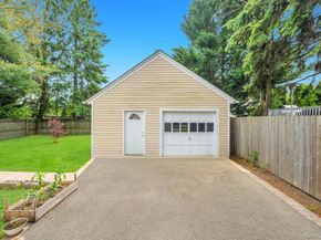 12 Mallar Avenue, Bay Shore NY 11706