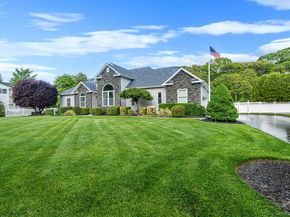 41 Paige Lane, Moriches NY 11955