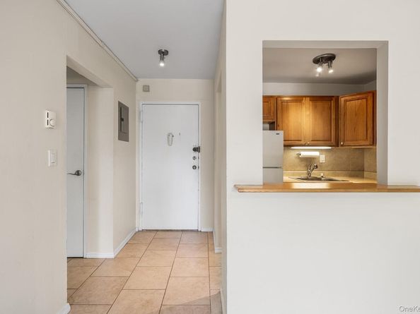 115 Dehaven Drive 105, Yonkers NY 10703