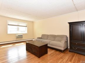 295 Merrick Road 4A, Amityville NY 11701