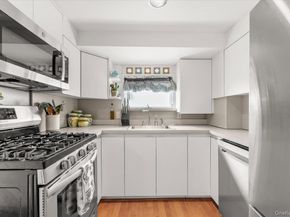 38 Hayden Drive, Bethpage NY 11714
