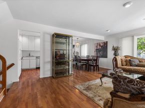 38 Hayden Drive, Bethpage NY 11714