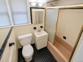 11909 230th Street, Cambria Heights NY 11411