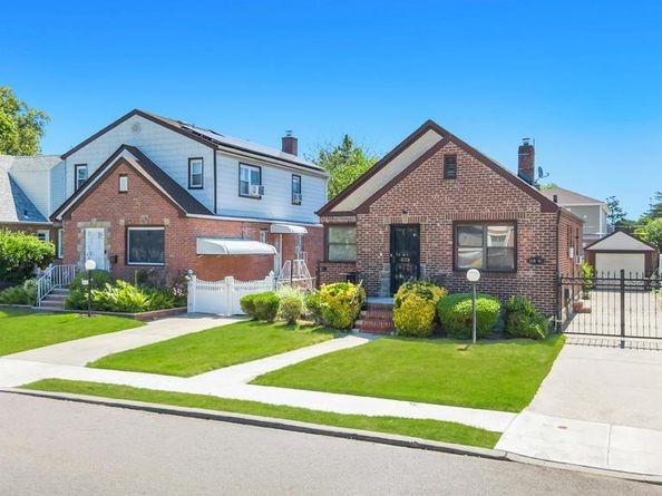 11909 230th Street, Cambria Heights NY 11411