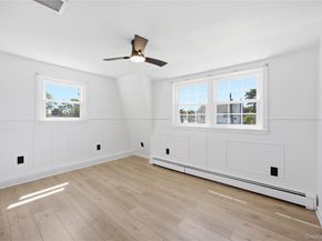 25 Parkdale Drive, North Babylon NY 11703