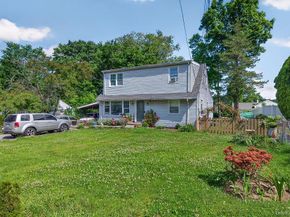 27 Tomahawk Drive, White Plains NY 10603