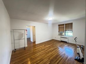 144-46 38th Avenue 4H, Flushing NY 11354