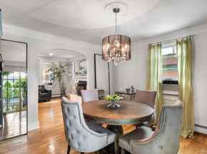 9 W 14th Street, Huntington Station NY 11746