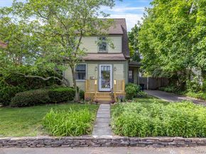 9 W 14th Street, Huntington Station NY 11746