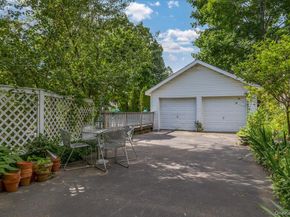 9 W 14th Street, Huntington Station NY 11746