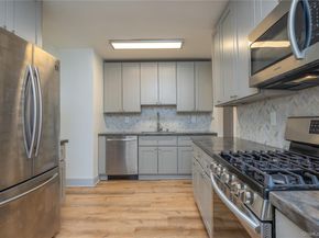 600 Locust Street 5K, Fleetwood NY 10552