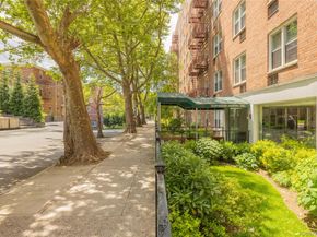 600 Locust Street 5K, Fleetwood NY 10552