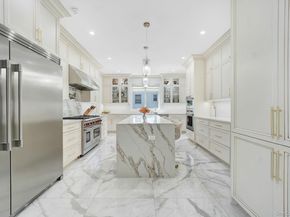 783 Oakleigh Road, North Woodmere NY 11581