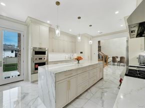 783 Oakleigh Road, North Woodmere NY 11581
