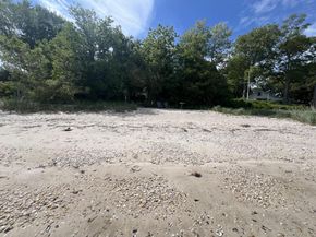 83 Beach Road, Aquebogue NY 11901