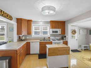 83 Beach Road, Aquebogue NY 11901