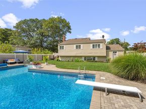 939 Manor Lane, Bay Shore NY 11706