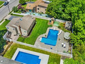 939 Manor Lane, Bay Shore NY 11706