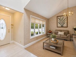 939 Manor Lane, Bay Shore NY 11706