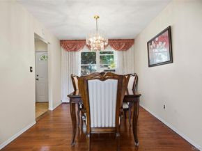 15 Lincoln Avenue, Farmingdale NY 11735