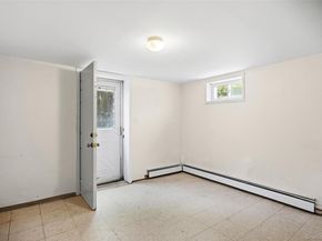 15 Lincoln Avenue, Farmingdale NY 11735