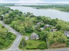 100 Bayberry Lane, Southold NY 11971