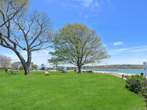 1100 7th Street, Greenport NY 11944