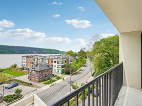 1120 Warburton Avenue 3F, Yonkers NY 10701