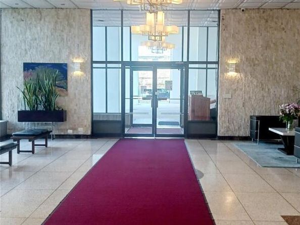 152-18 Union Turnpike 2B, Flushing NY 11367