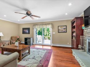 4 Toga Court, East Northport NY 11731