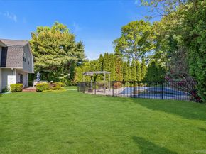 4 Toga Court, East Northport NY 11731