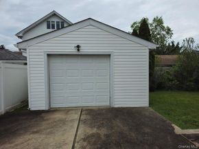 107 Union Avenue, Lynbrook NY 11563