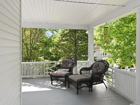 13 Ridgeview Avenue, White Plains NY 10606