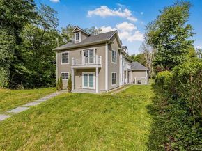 1 Kewanee Road, New Rochelle NY 10804