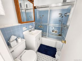209-25 18th Avenue 6D, Bayside NY 11360