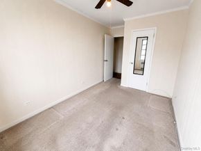 209-25 18th Avenue 6D, Bayside NY 11360