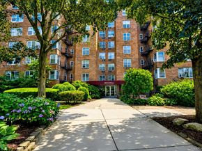 209-25 18th Avenue 6D, Bayside NY 11360
