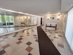 209-25 18th Avenue 6D, Bayside NY 11360