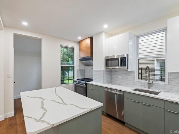 3406 Ely Avenue, Bronx NY 10469