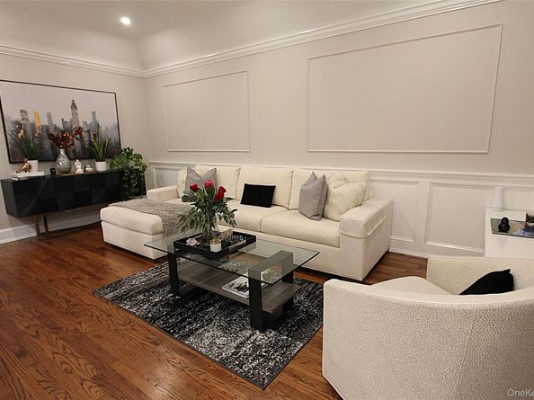 57-65 81st Street, Middle Village NY 11379