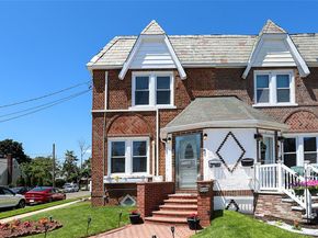 95-20 239th Street, Floral Park NY 11001