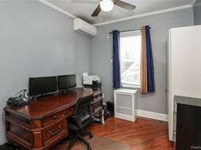 95-20 239th Street, Floral Park NY 11001