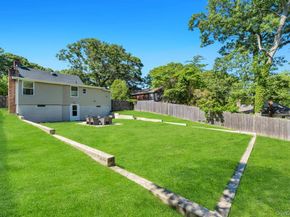 18 Richmond Hill Road, Sound Beach NY 11789